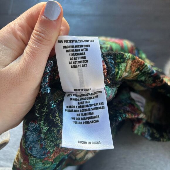 Men's New York Yankees PLEASURES Black Floral Shorts size medium - Picture 5 of 9